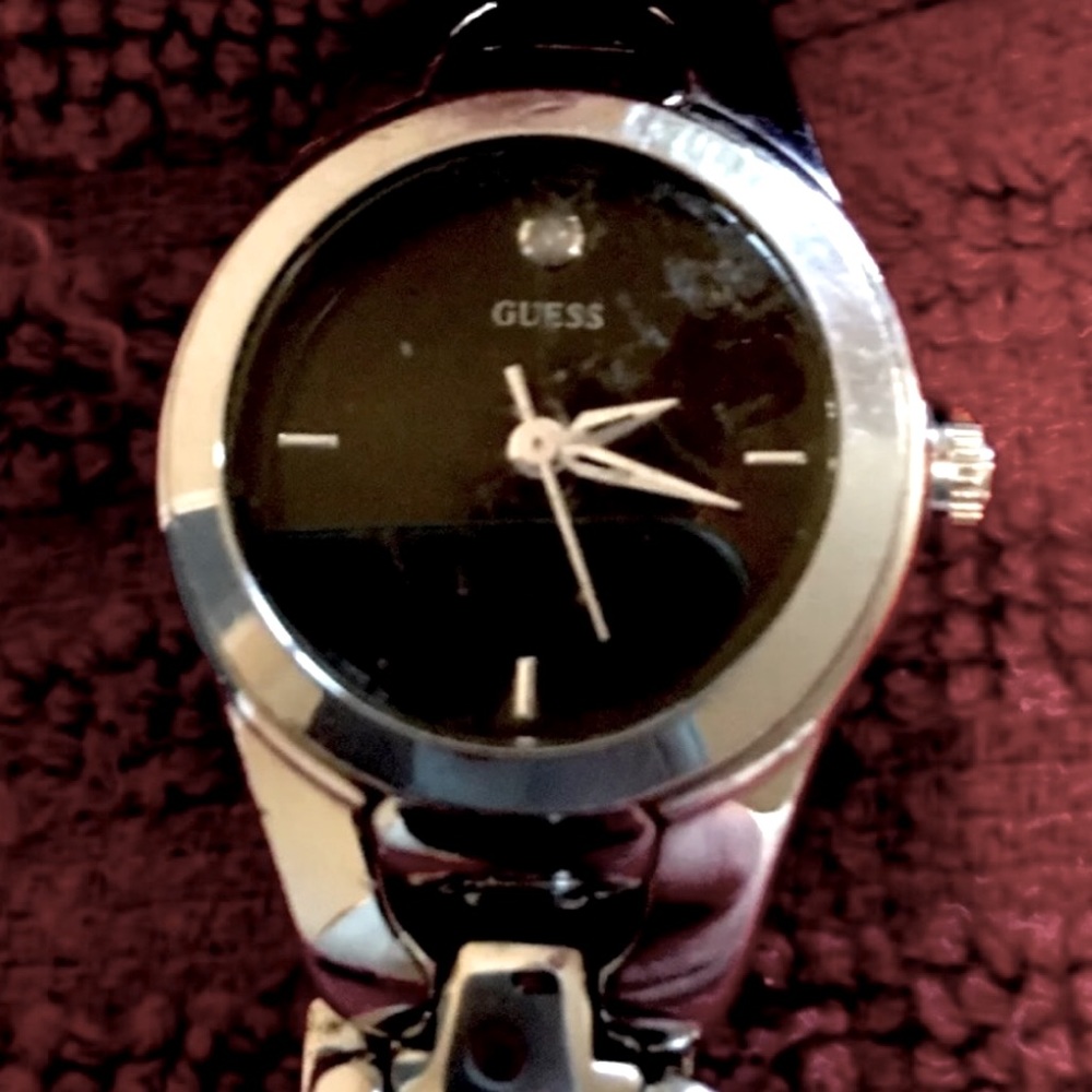 Guess Watch